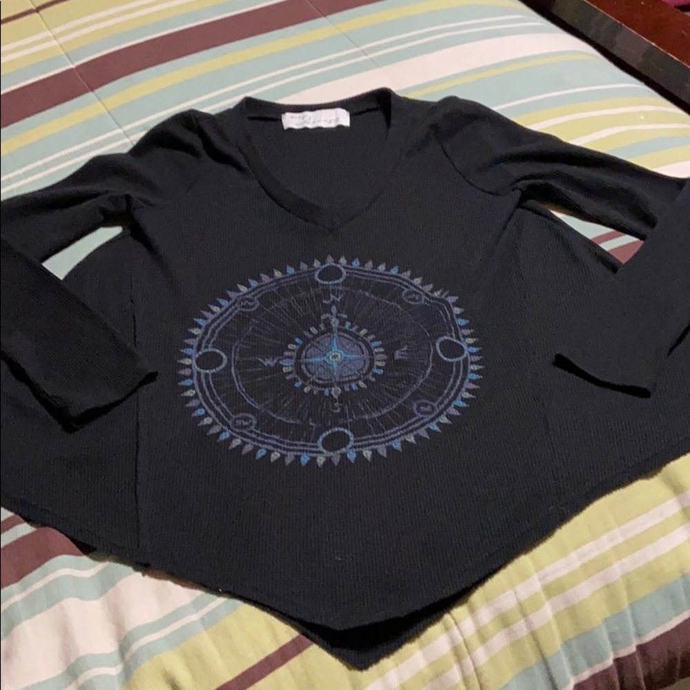 Pullover Top. Euc - image 1